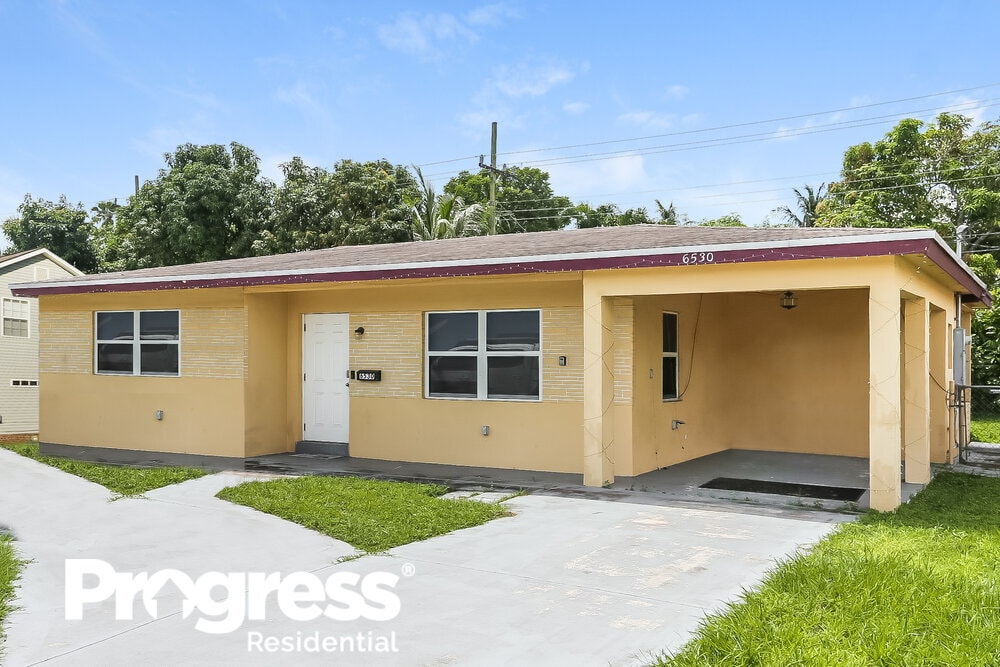 6530 Miramar Pkwy, Miramar, FL 33023 House for Rent in Miramar, FL