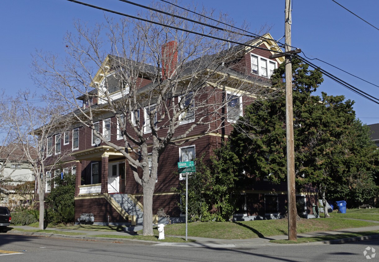 Building Photo - 1103 Union St