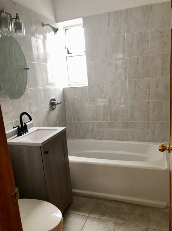 Foto principal - 1638 S 50th Ave