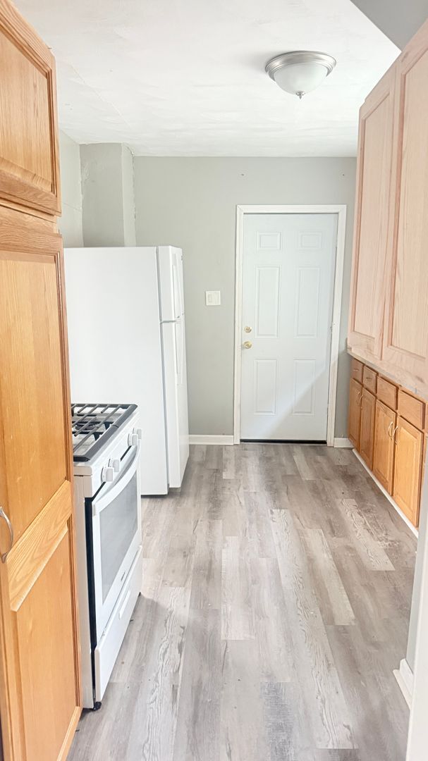 Foto del edificio - Large 3 bedroom Single Family Home READY NOW