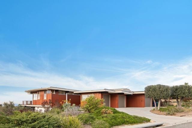 Building Photo - 2614 Costebelle Dr