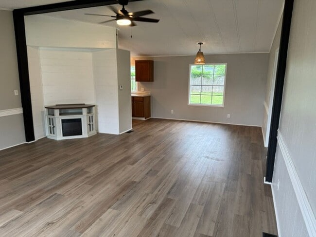 Building Photo - 5226 John Wilson Dr