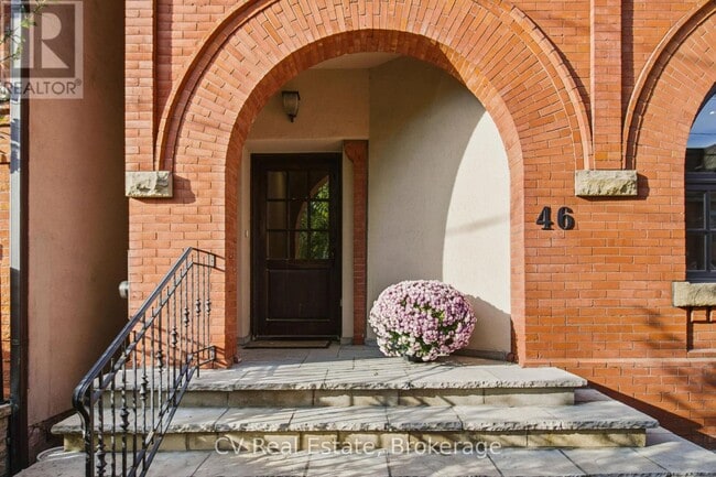 Building Photo - 46 Bernard Ave