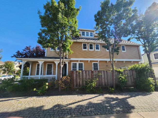 Foto del edificio - 1117 Baywood Ln