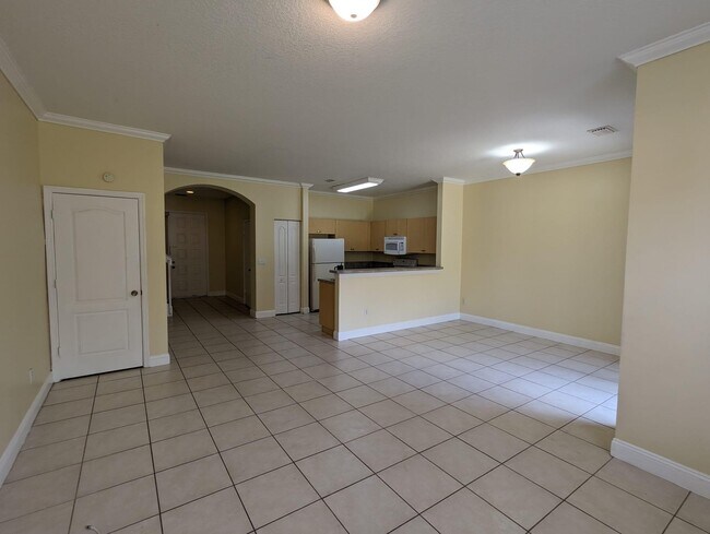 Building Photo - 129 Wakulla Springs Way