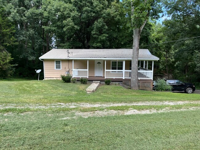 Foto del edificio - 7172 Brush Creek Rd