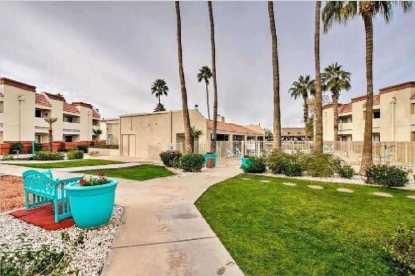 Foto principal - 12123 W Bell Rd