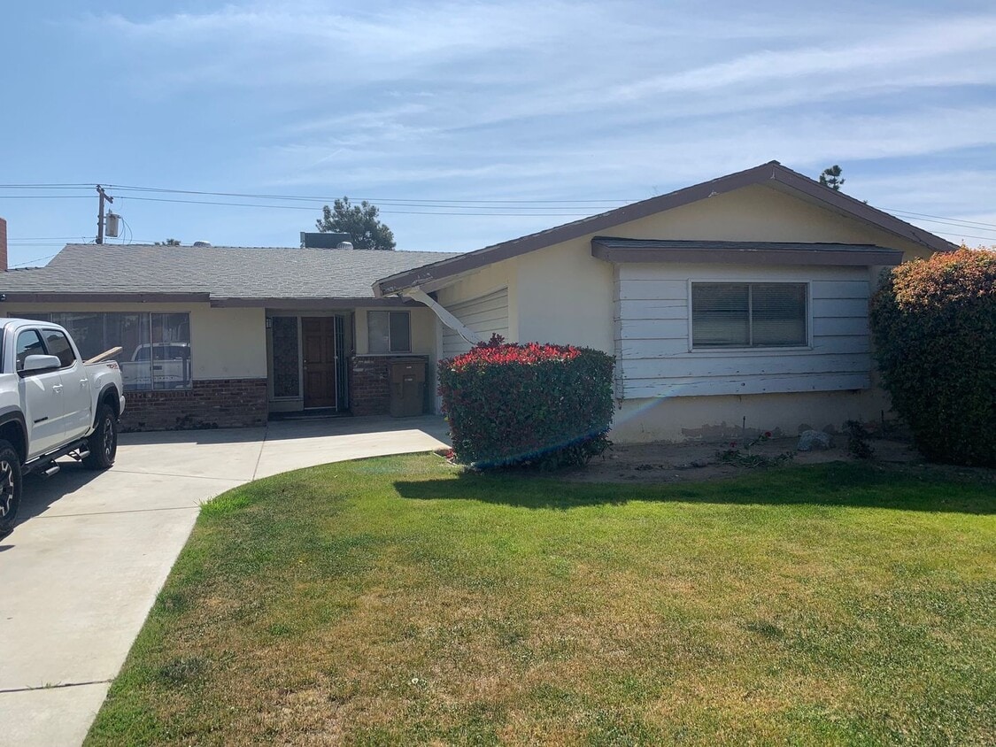 Foto principal - 3713 Cardinal Ave