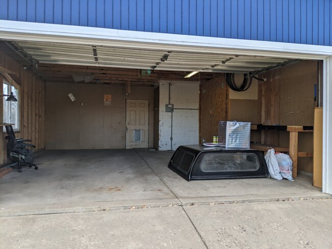 Building Photo - 2931 Virginia Dale Dr