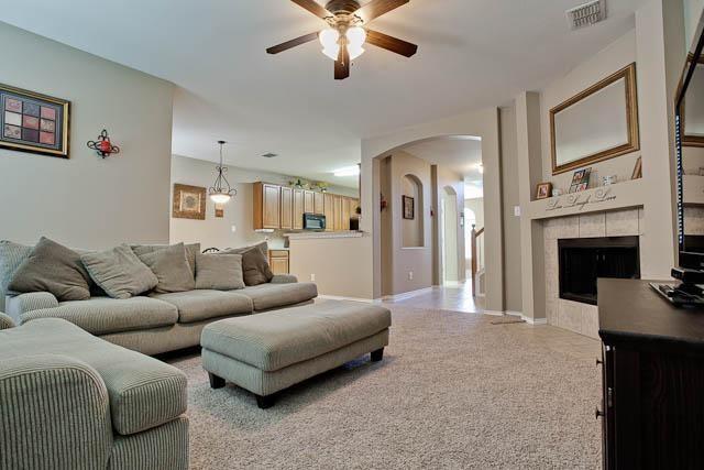 Foto del edificio - 4704 Fox Sedge Ln