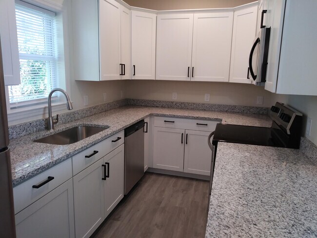 Foto del edificio - 1082 Coleman St SW