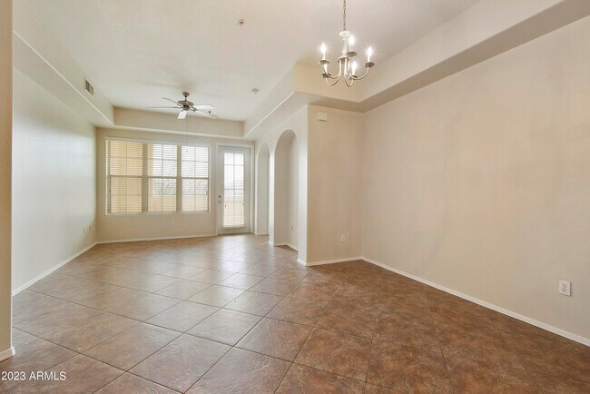 Foto del edificio - 14575 W Mountain View Blvd