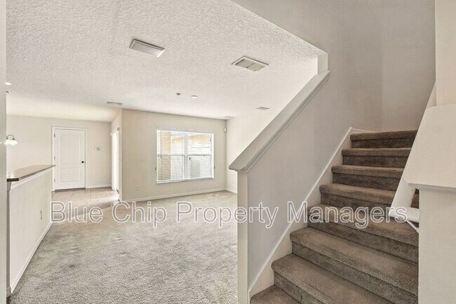 Foto del edificio - 13800 Golden Russet Dr