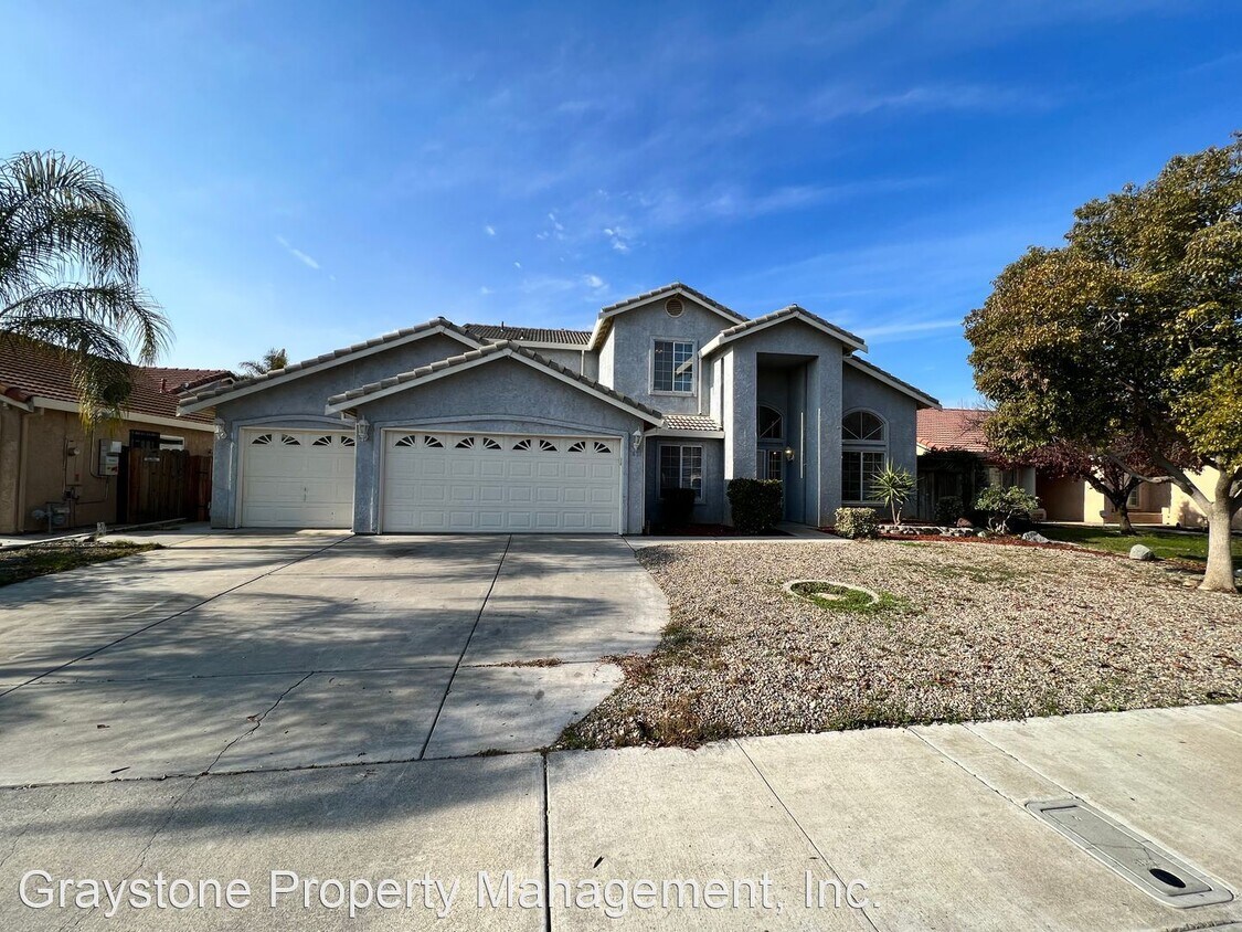 Primary Photo - 5 br, 3 bath House - 1631 Fir Drive