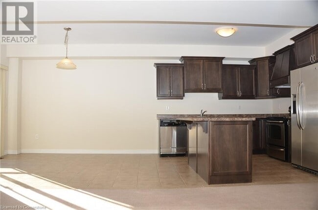 Building Photo - 341 Stonehenge Dr