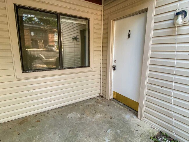 Foto del edificio - 1445 Willow Bend Way