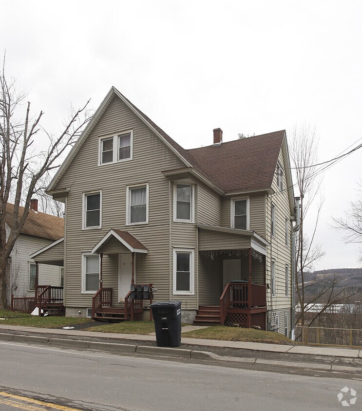 Primary Photo - 173-175 Chestnut St