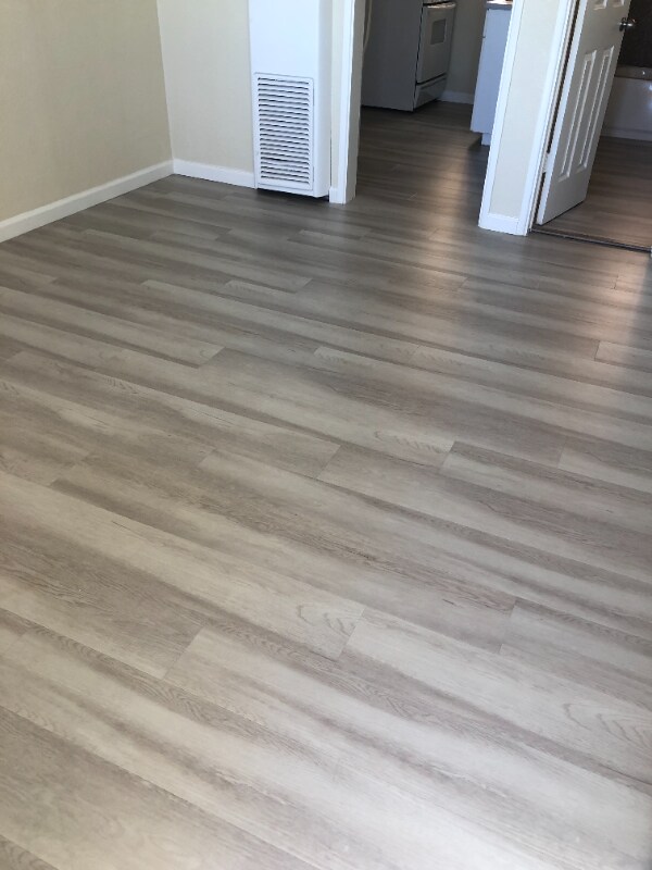 Foto principal - 2250 Morley St