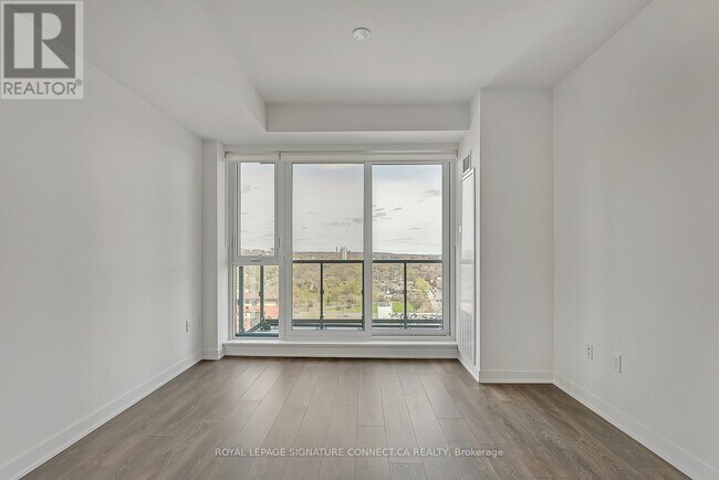 Building Photo - 130 River St