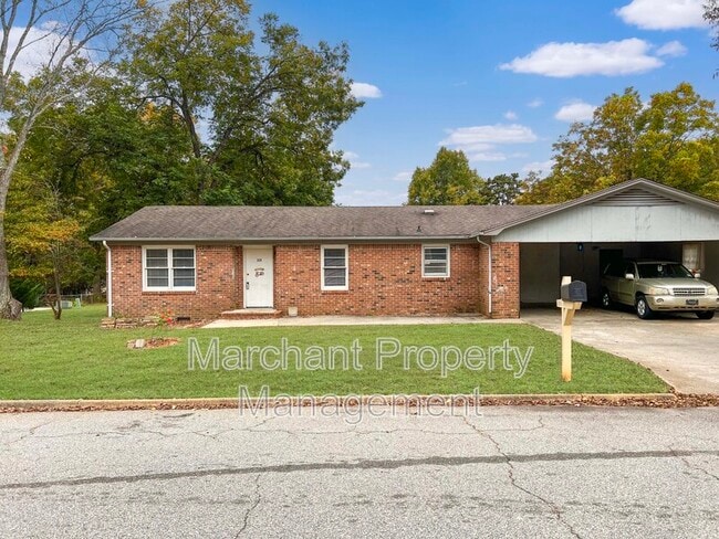 Building Photo - 104B Lora Lane