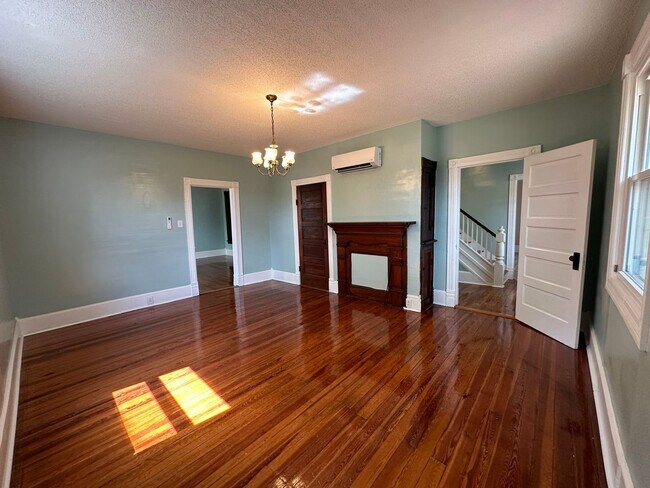 Foto del edificio - 317 Confidence Ln