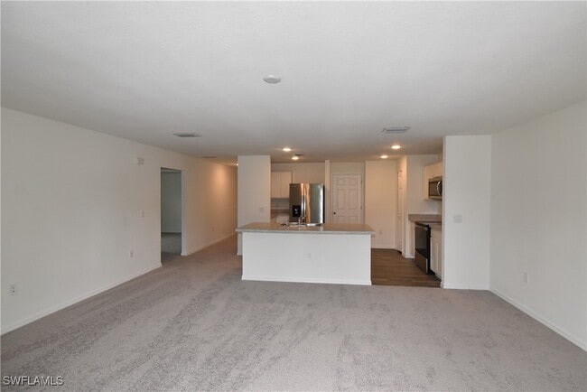Building Photo - 3945 Constitution Dr