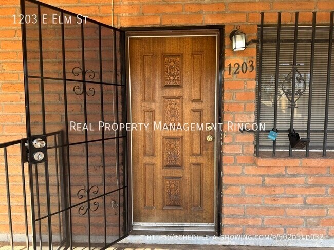 Foto del edificio - 1203 E Elm St