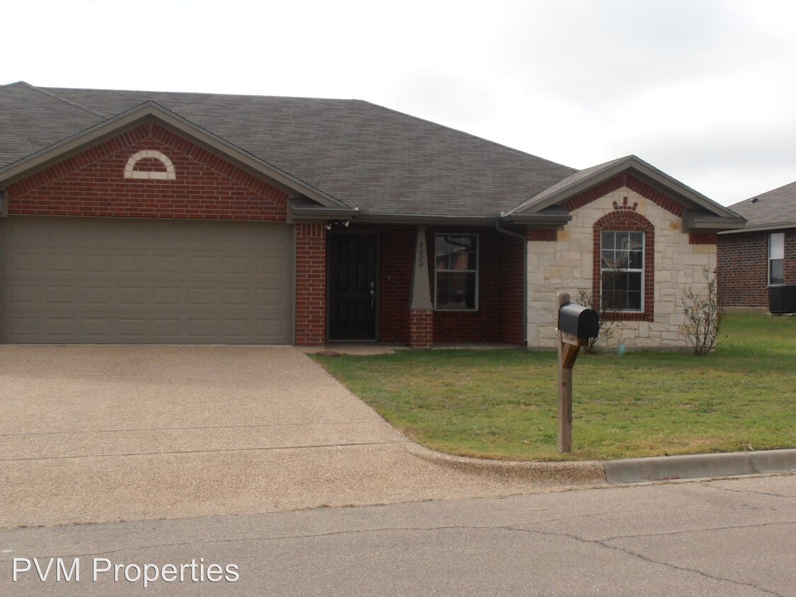 Foto principal - 3016 Beauford St