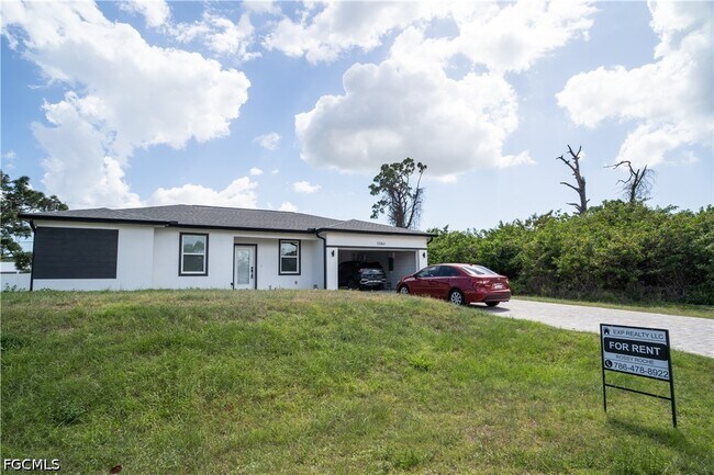 Building Photo - 13363 Drysdale Ave