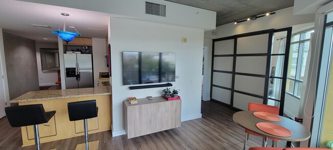 Living room interior view - 801 Ash St