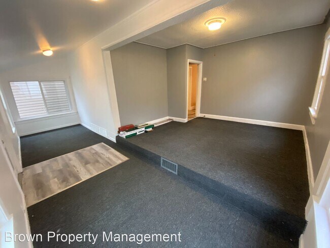 Building Photo - 2 br, 1 bath House - 2711 Sanford st.