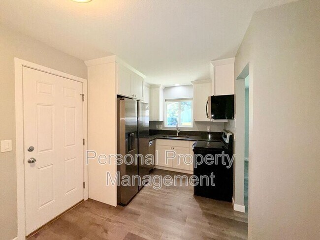 Foto del edificio - 14008 NE 10th St