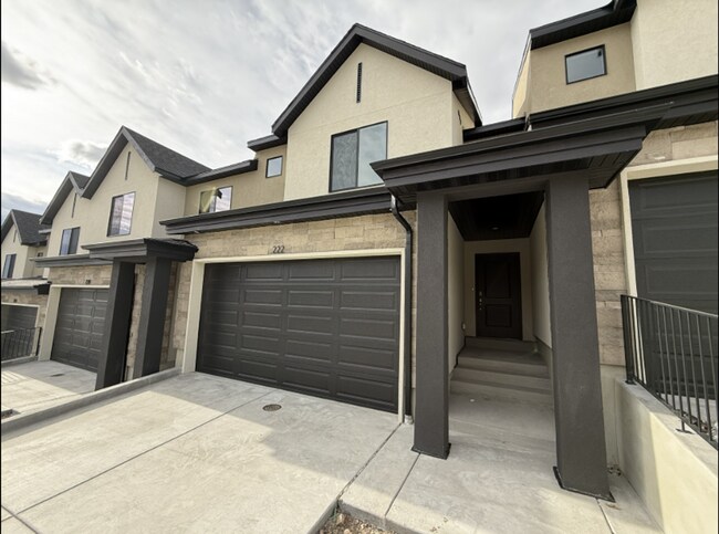 Foto del edificio - 222 Glencoe Dr