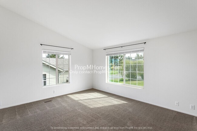 Foto del edificio - Beautiful Living in Scenic Estacada!