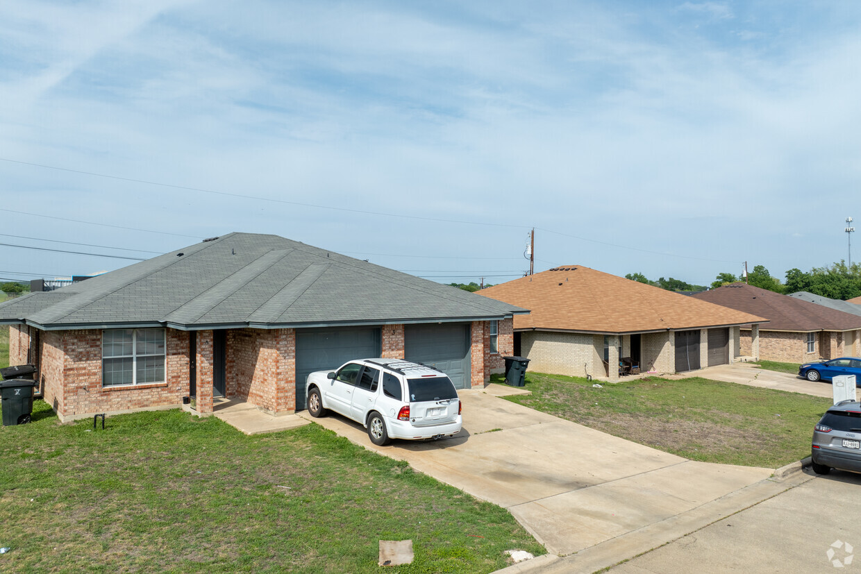 Primary - Northcliffe Duplexes