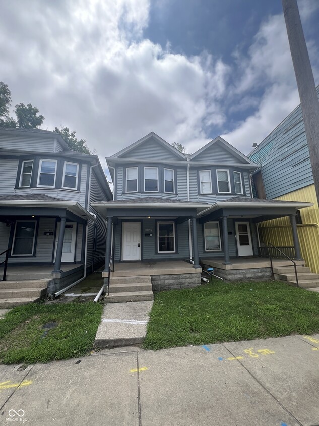 Primary Photo - 2109 E Michigan St