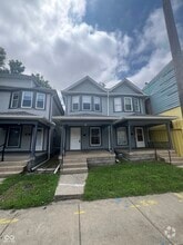 Building Photo - 2109 E Michigan St