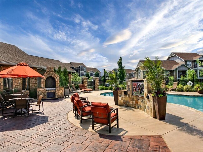 Riverstone Apartments - Kansas City, MO | Apartments.com