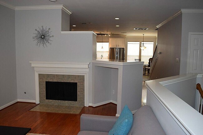 Foto del edificio - Beautiful Home with a Smart, Functional Fl...