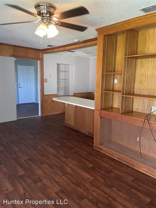 Building Photo - 3 br, 1 bath House - 6760 FM 499