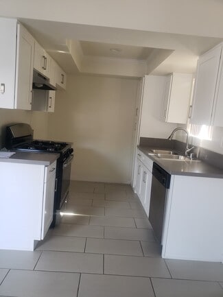 Building Photo - Foothill Apartments