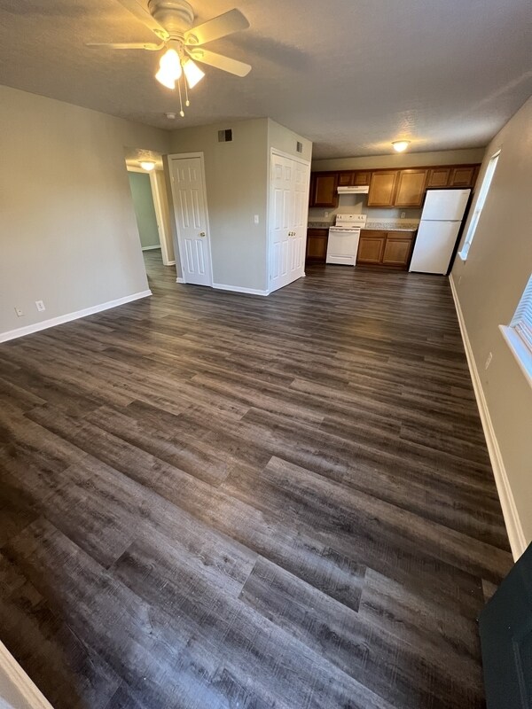 5143 Keegan Way, Louisville, KY 40291 House Rental in Louisville, KY