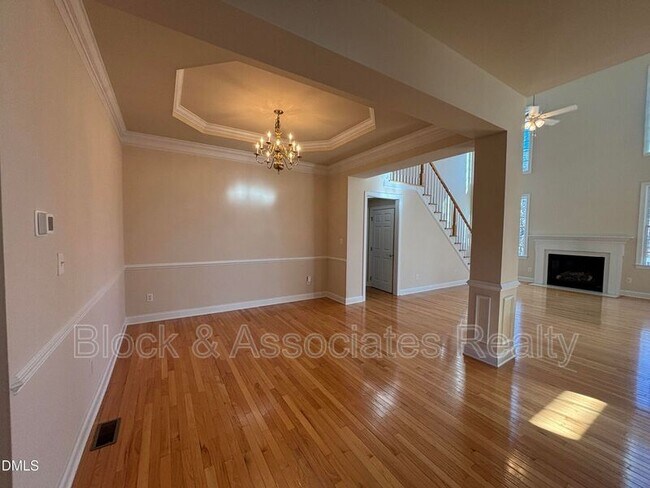 Building Photo - 11729 Broadfield Ct