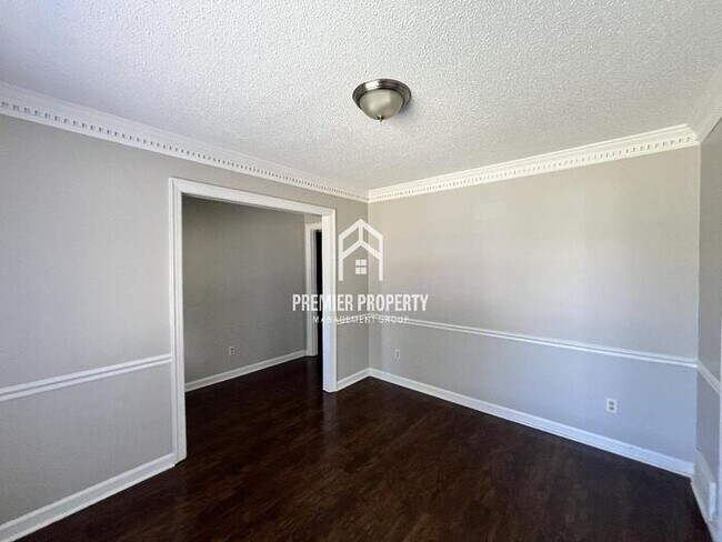 Foto del edificio - 8095 Griffon Cove