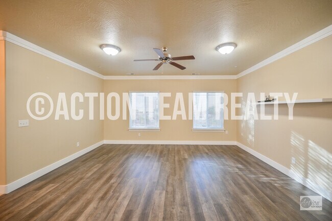 Foto del edificio - Main Floor Condo in Saratoga Springs