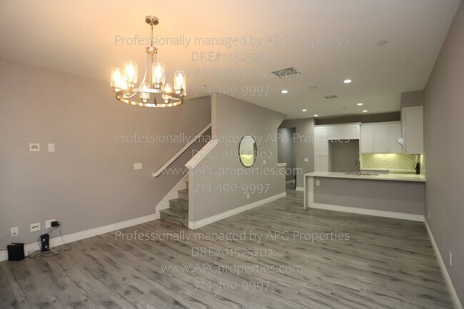 Foto del edificio - 9315 Alondra Blvd