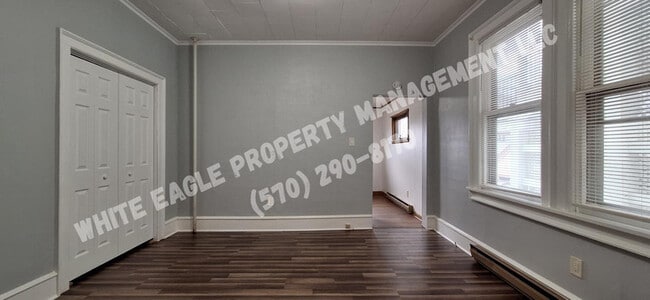 Building Photo - 836 N Main Ave