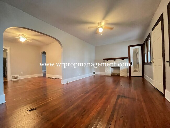Building Photo - Home Available!