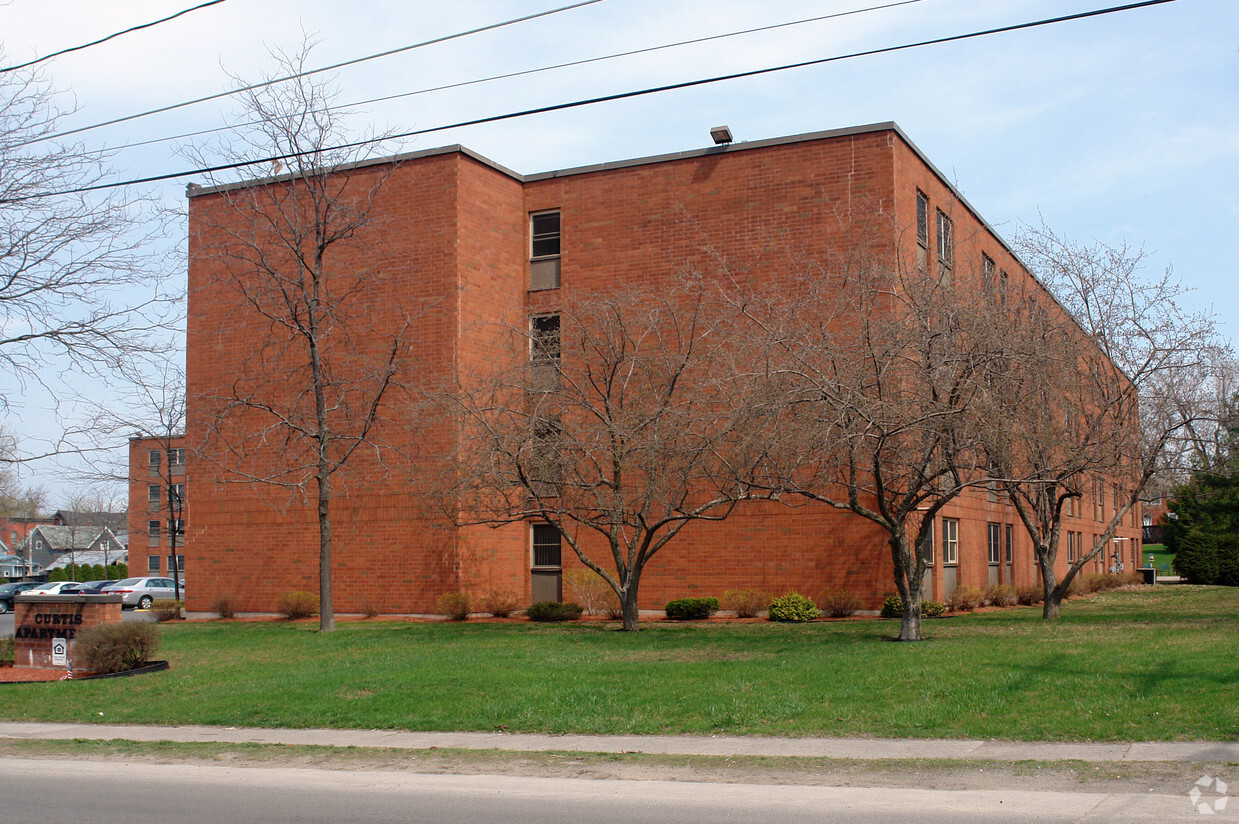 Foto del edificio - Curtis Apartments