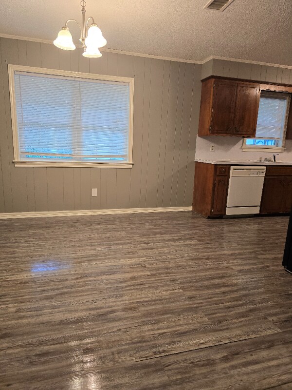 19101911 S El Paso Ave Unit 6, Russellville, AR 72801 Room for Rent